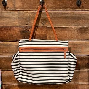 DSW weekender bag